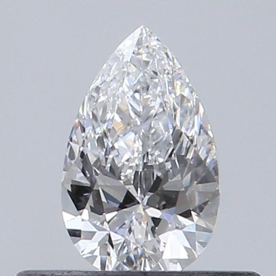 Pear deals diamond size