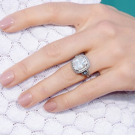 Jessica Biel Ring