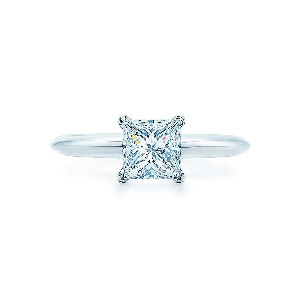 solitaire princess cut ring