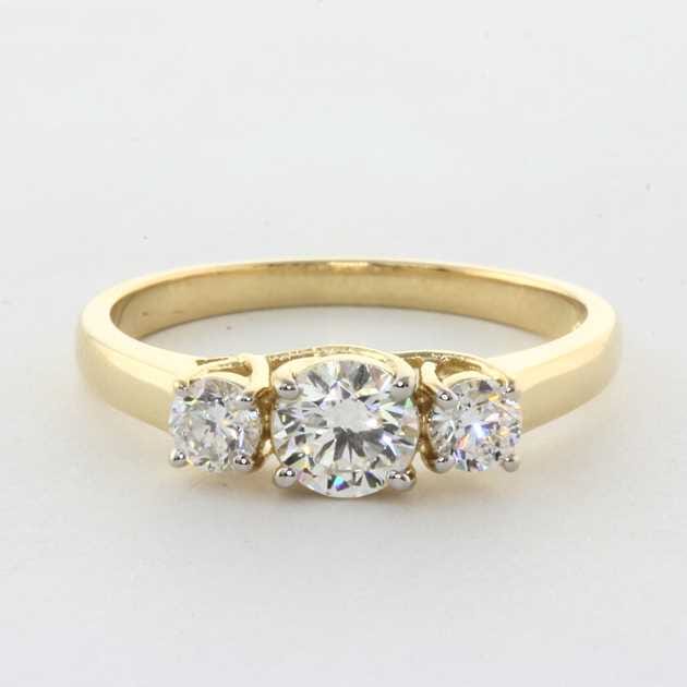 14K Yellow Gold Set With Round Diamond, 0.63 Carat, E Colour, VS2 Clarity, Certified By EGL.
