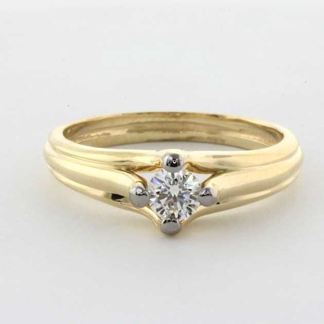 14K Yellow Gold Set With Round Diamond, 0.33 Carat, F Colour, VS2 Clarity, Certified By GIA.