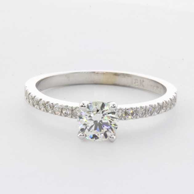 18K White Gold Set With Round Diamond, 0.73 Carat, F Colour, VVS2 Clarity, Certified By EGL.
