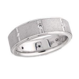 4317 - Diamond Wedding Ring 1/4 Carat, Set With Round Brilliant Diamonds