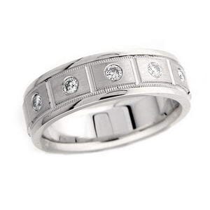 4402 - Diamond Wedding Ring 1/4 Carat, Set With Round Brilliant Diamonds