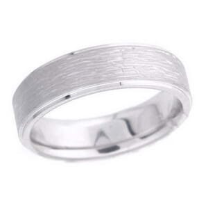 4657 - 6 Mm  Wedding Ring 9.4 Grams