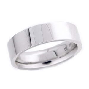 4692 - 6 Mm  Wedding Ring 10.2 Grams
