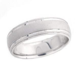 4837 - 6 Mm  Wedding Ring 8.4 Grams