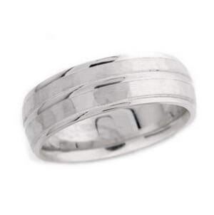 4847 - 6 Mm  Wedding Ring 10.1 Grams