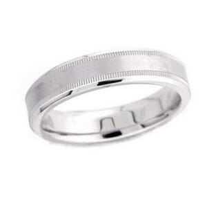 4937 - 5 Mm  Wedding Ring 8.1 Grams