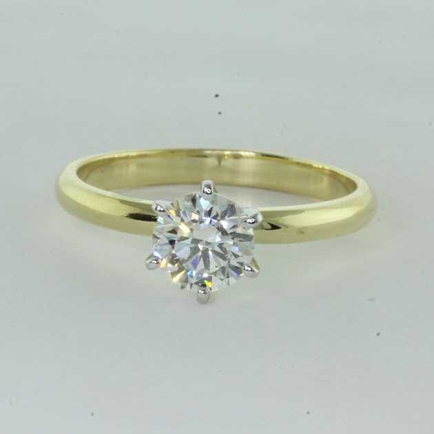 1.00 carat yellow gold ring